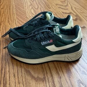 Autry Reelwind sneakers - NEW w/o tags. Size 39